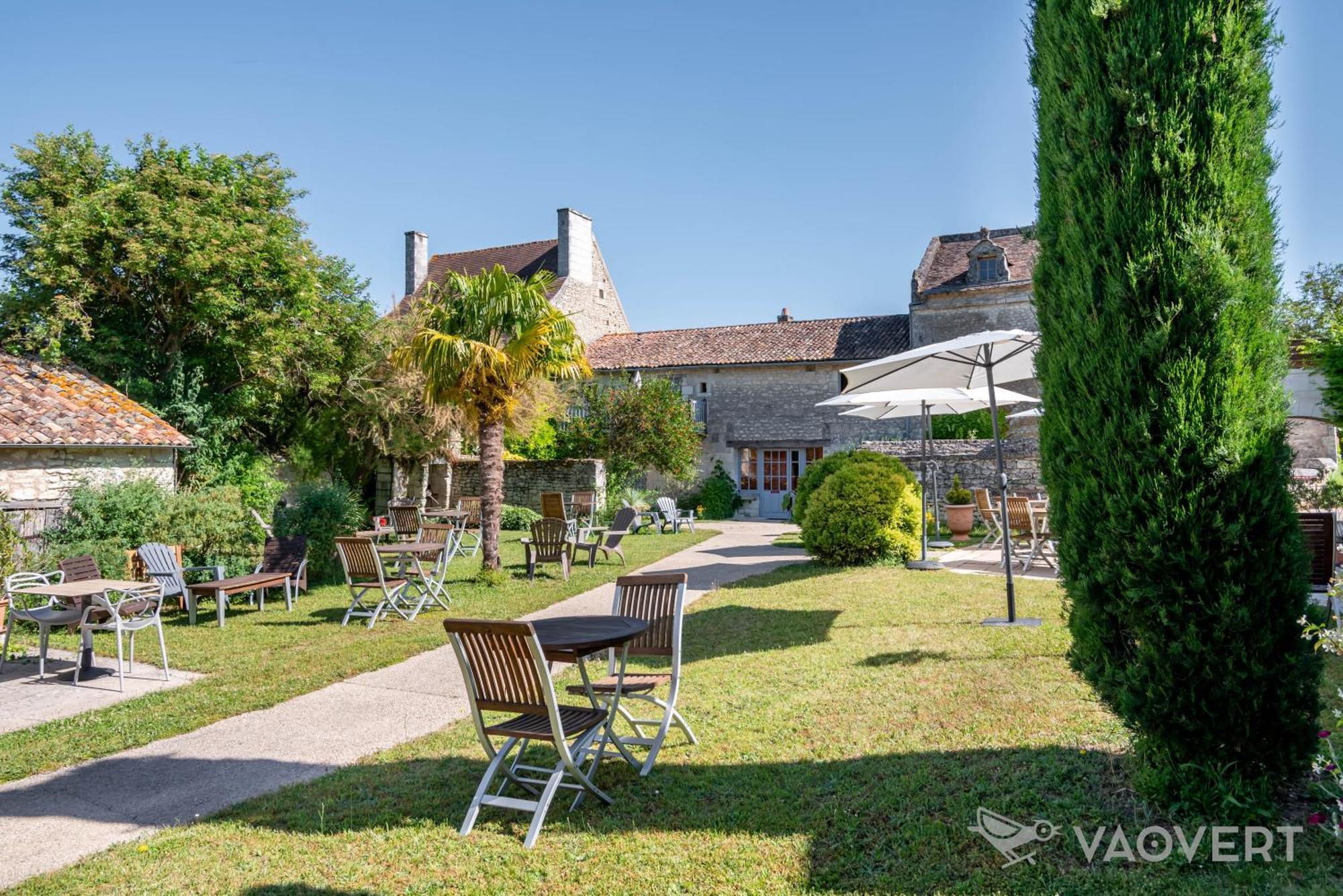 Hotel Le Pigeonnier du Perron, The Originals Relais  Availles-en-Chatellerault Exterior foto