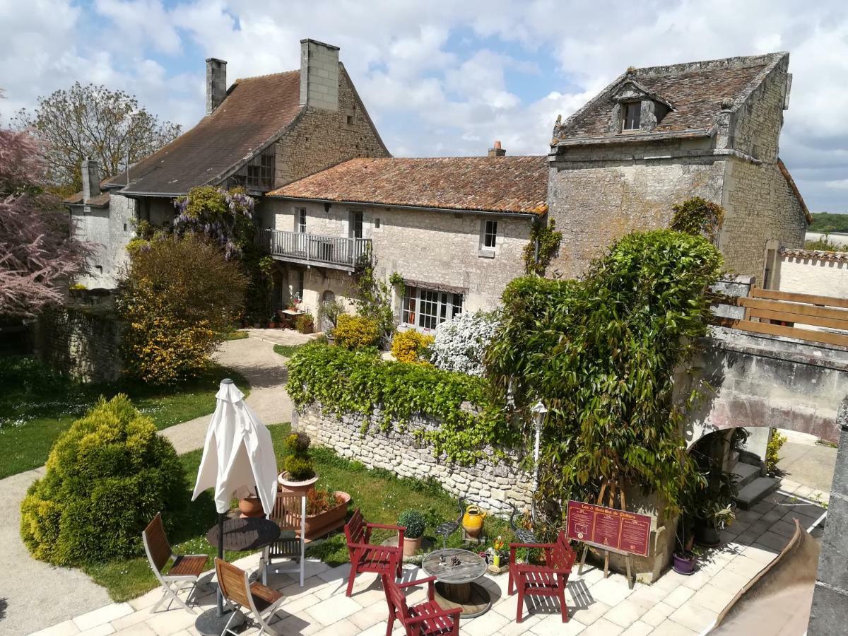 Hotel Le Pigeonnier du Perron, The Originals Relais  Availles-en-Chatellerault Exterior foto